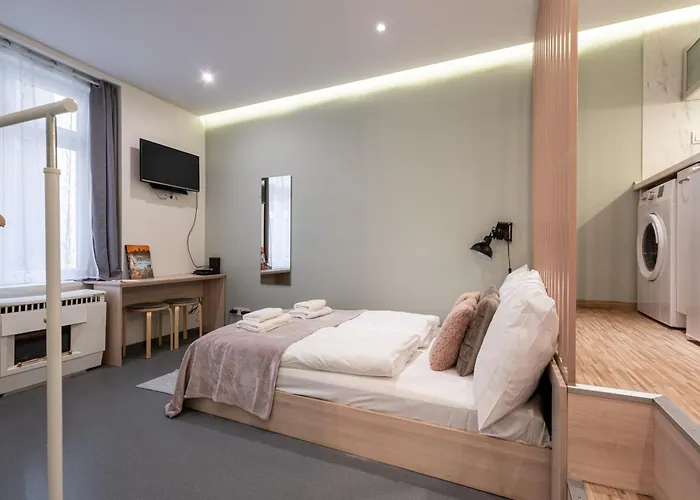 Cozy Little Flat In The Center *